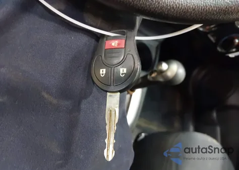 2015 Nissan Versa Note S (Sr)/S Plus/Sl/Sr/Sv z USA, uszkodzony, nr VIN 3N1CE2CP5FL376369